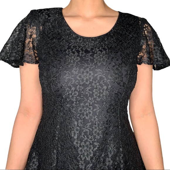 Vintage 80s Full black lace mini dress - Picture 4 of 5